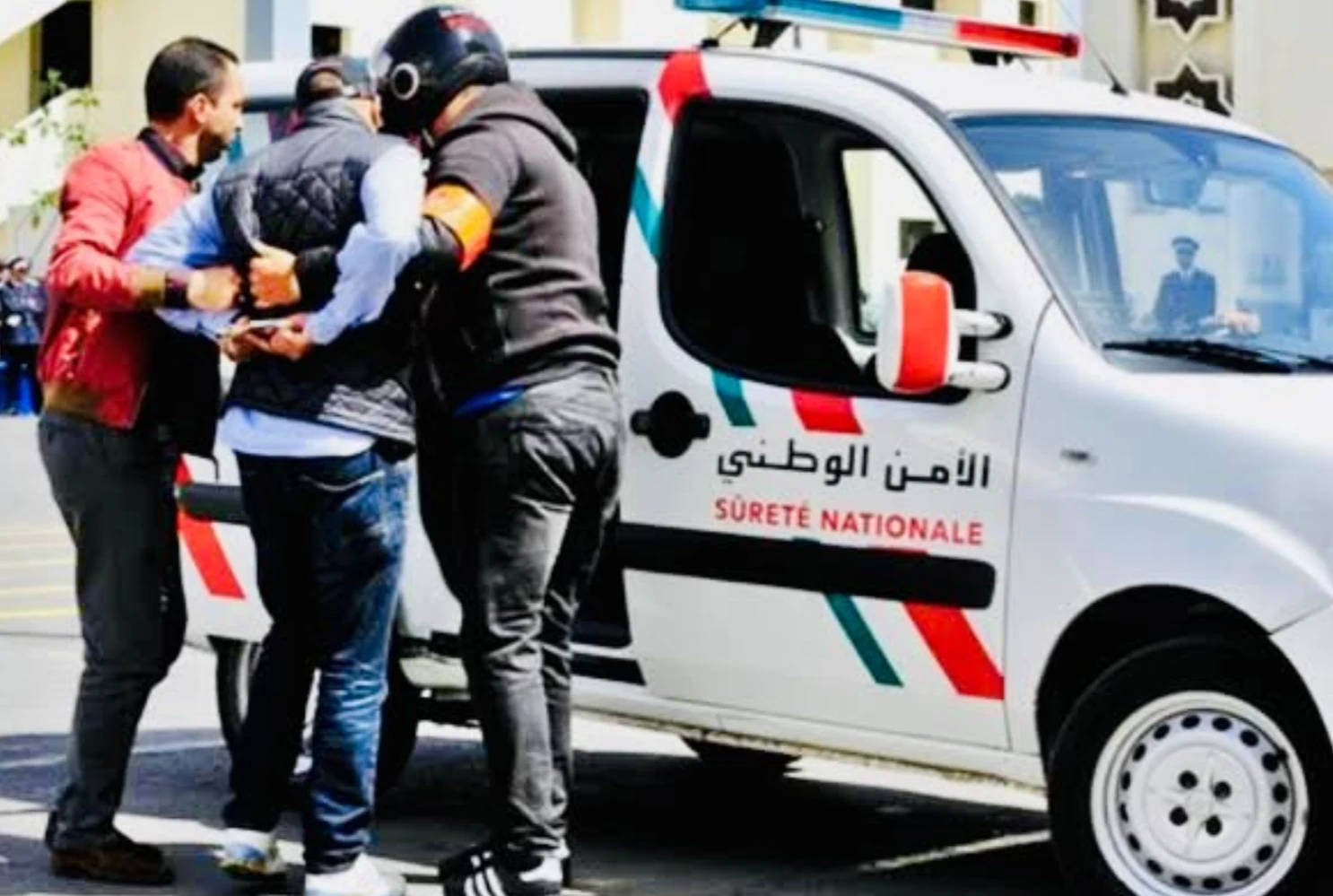 توقيف ثلاثة أشخاص بالصويرة وبحوزتهم كميات مهمة من المخدرات "القوية"